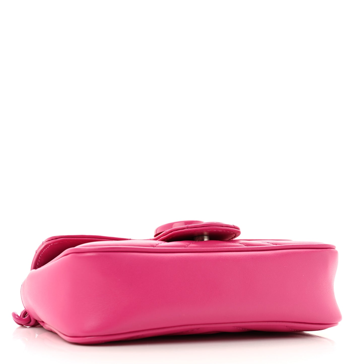 Calfskin Matelasse Monochrome GG Marmont Chain Belt Bag 80 32 Classic Fuxia