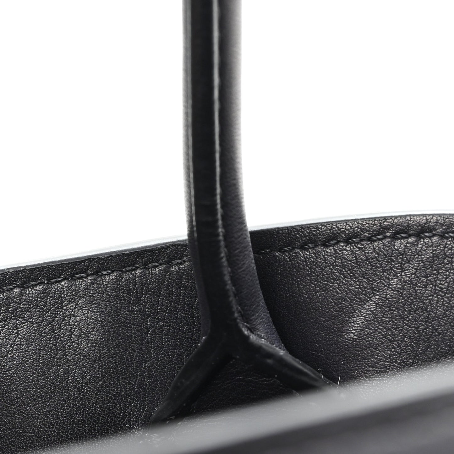 Polished Saddle Calfskin Soft Margaux 12 Black