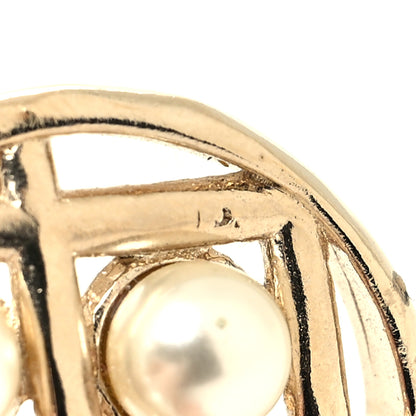 Chanel Pearl Pineapple Brooch Gold 3 of 3