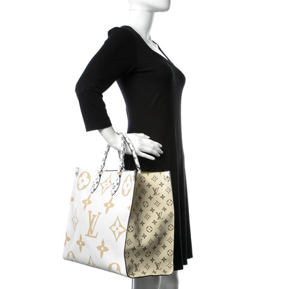 Louis Vuitton Monogram Giant Onthego GM Kaki Beige 3 of 11