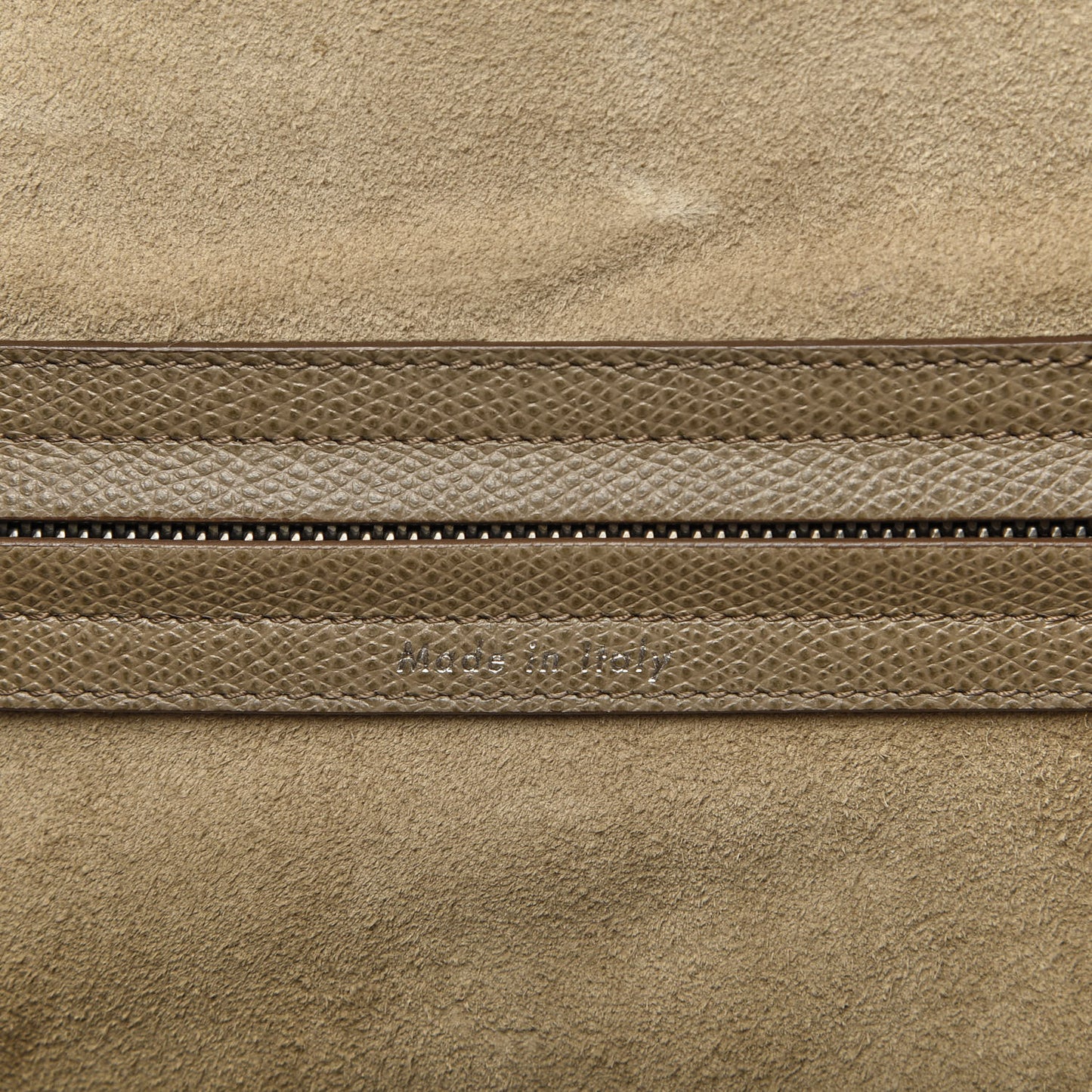 Grained Calfskin Medium Phantom Luggage Taupe