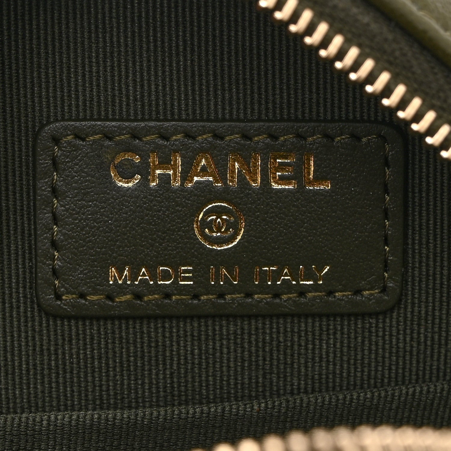 Chanel Lambskin Quilted Chanel 19 Round Clutch With Chain Green 6 of 10