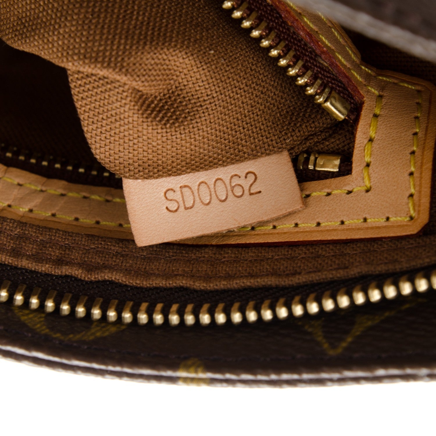 Louis Vuitton Monogram Trotteur 7 of 7