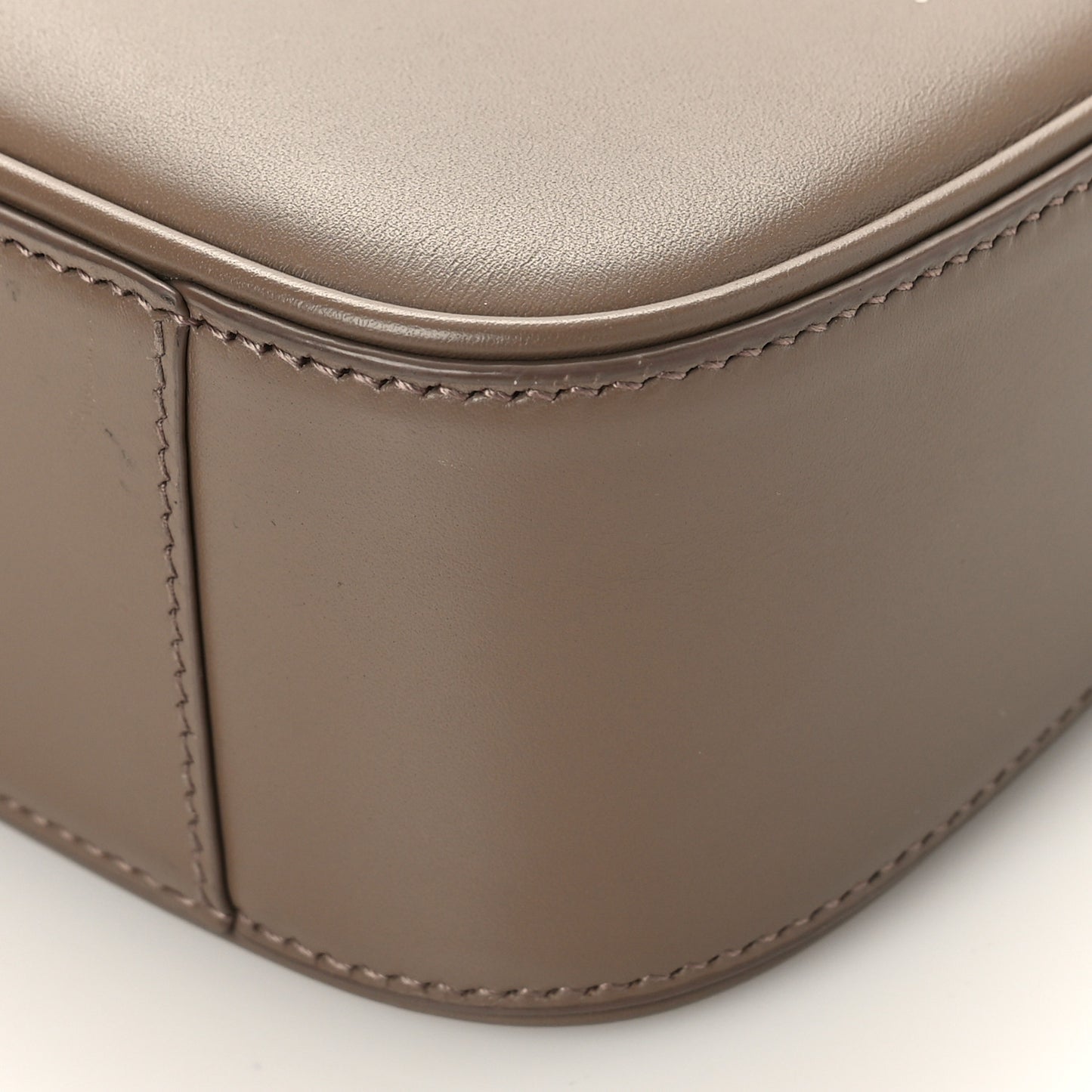 Smooth Calfskin Le 5 A 7 Hobo Taupe