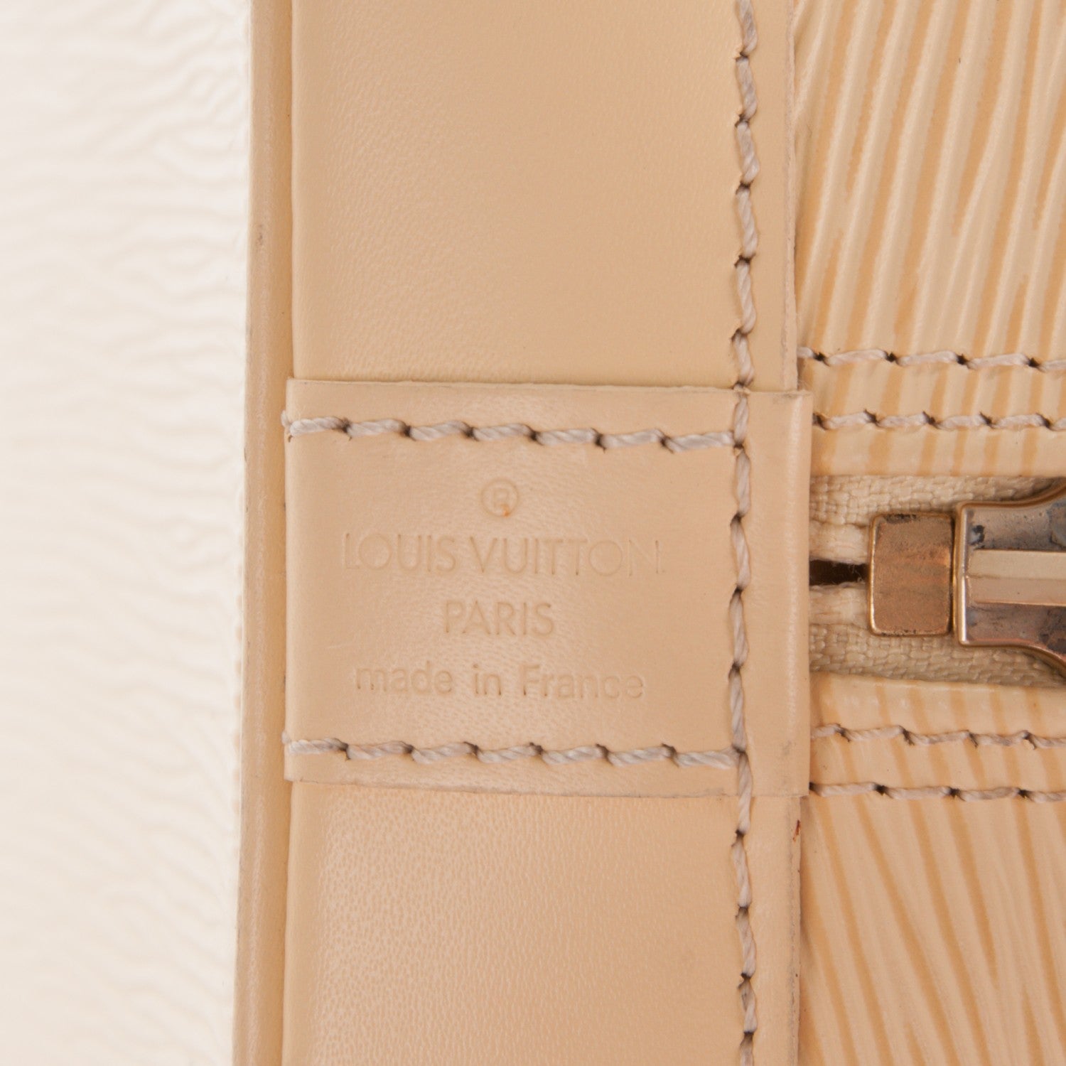 Louis Vuitton Epi Alma PM Vanilla 7 of 9