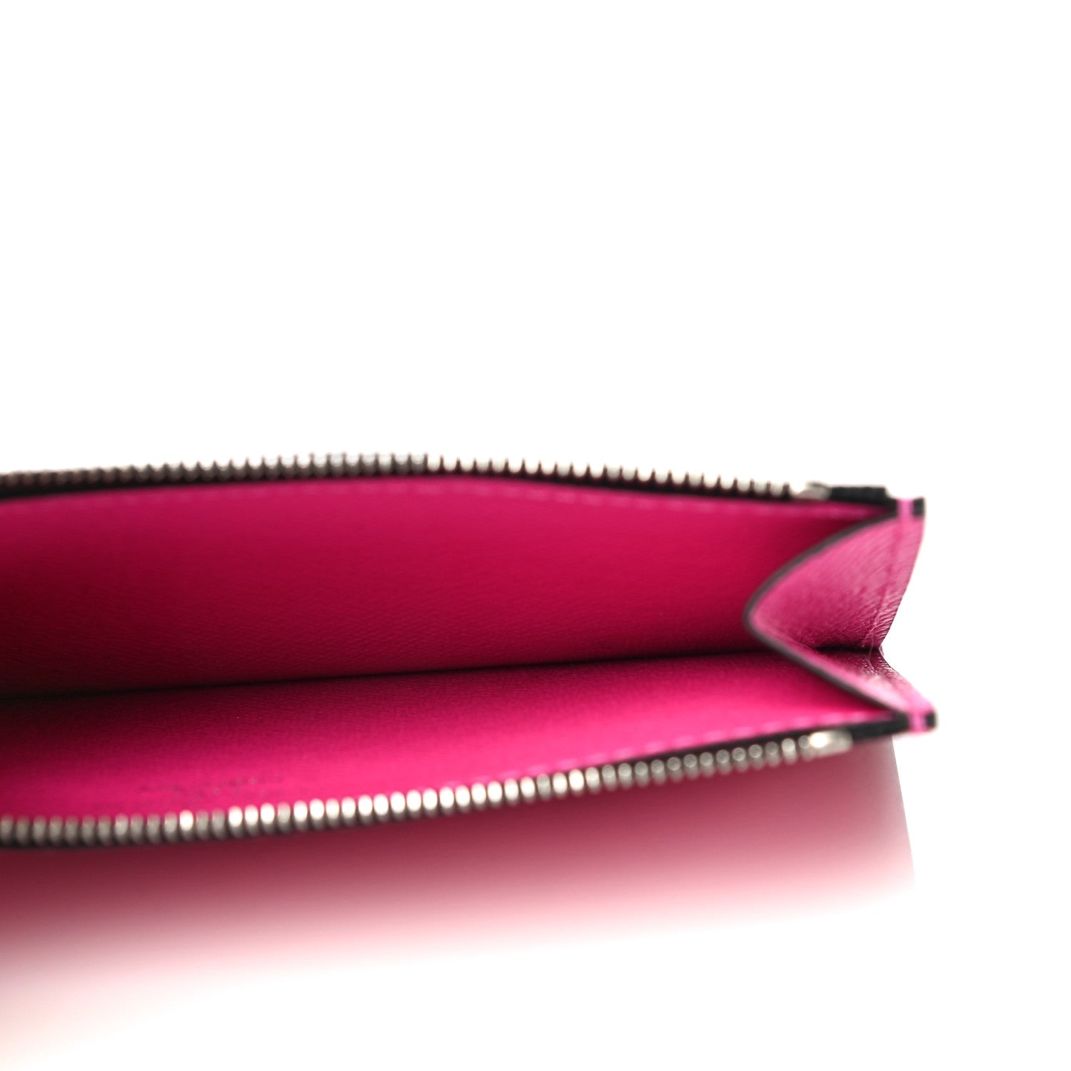 Louis Vuitton Taigarama Coin Card Holder Fuchsia 5 of 7
