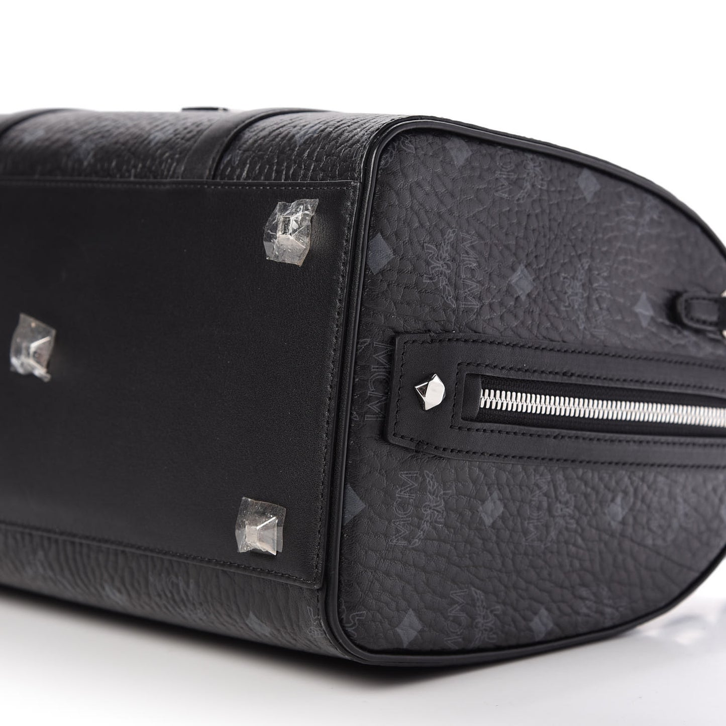 Visetos Medium Essential Boston Bag Black