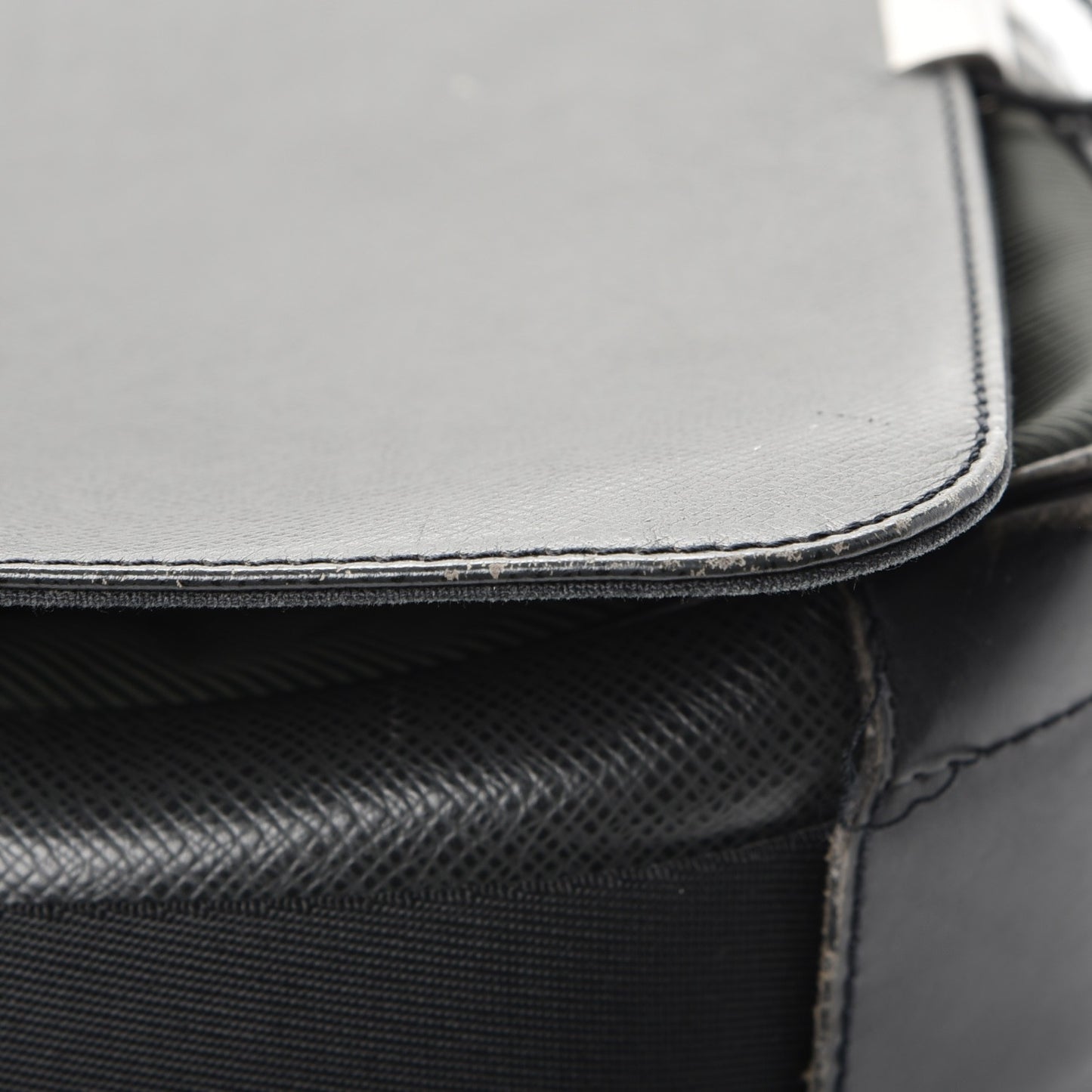 Taiga Viktor Messenger Bag Ardoise
