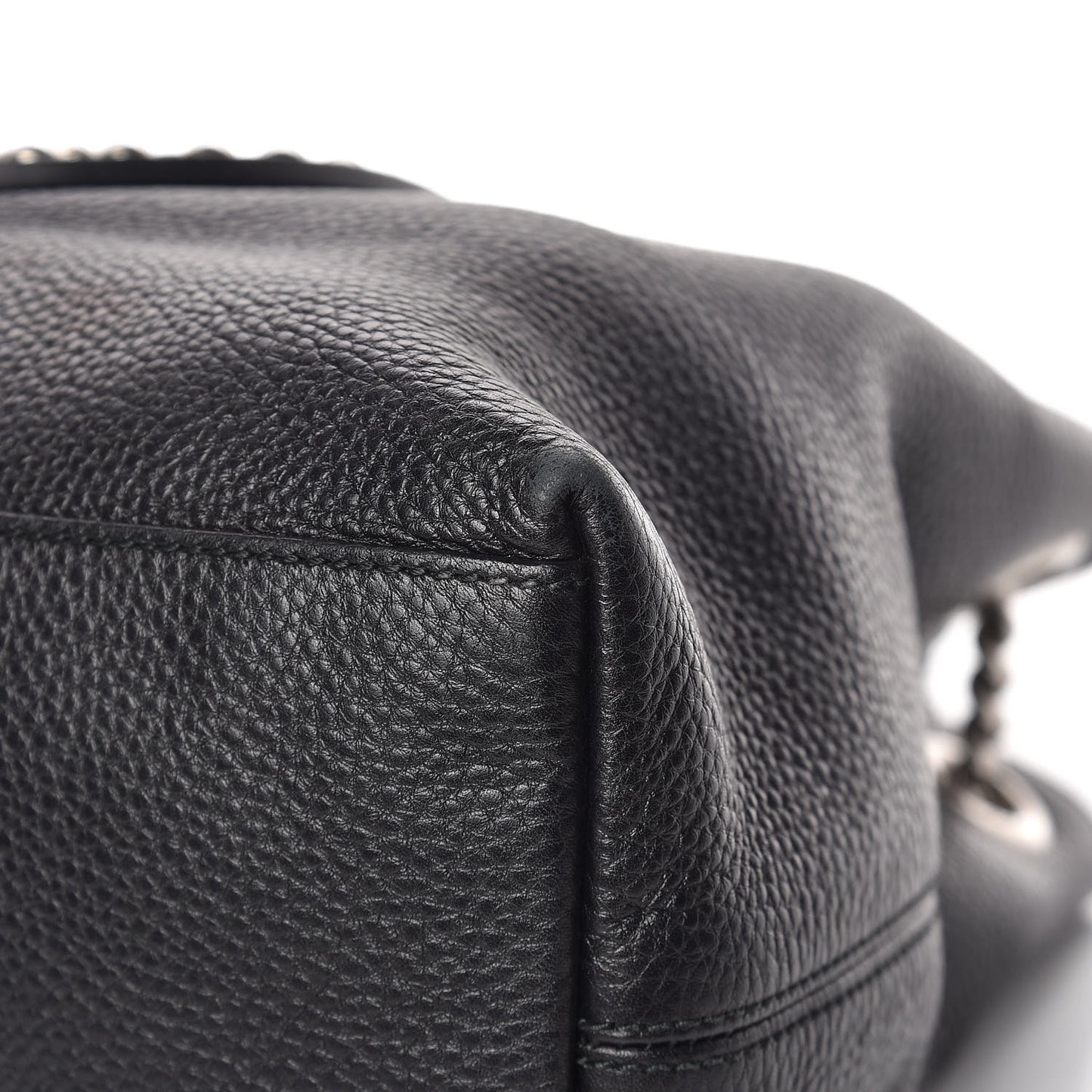 Pebbled Calfskin Studded Medium Soho Chain Shoulder Bag Black