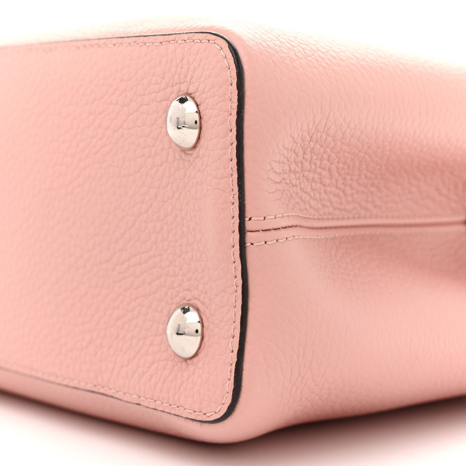 Louis Vuitton Taurillon Capucines PM Magnolia 9 of 10