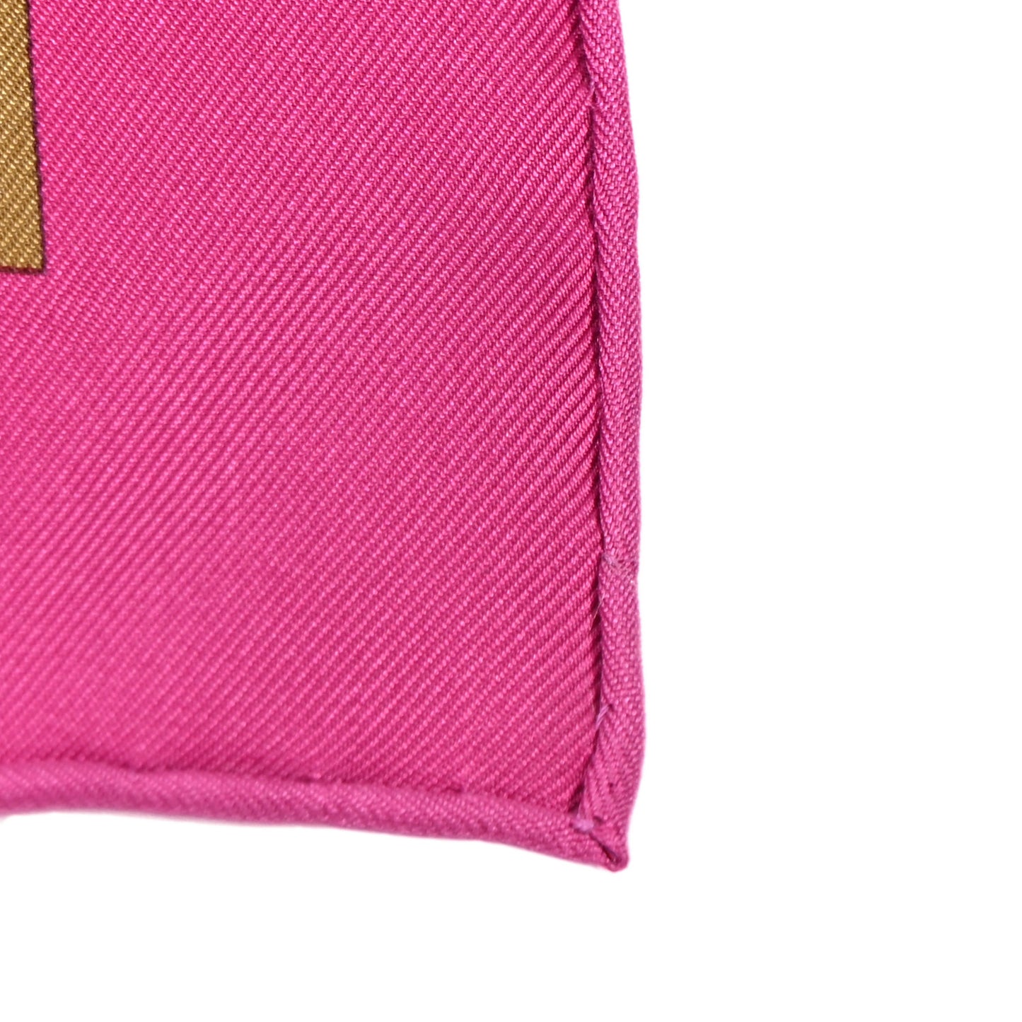 Silk La Vie Sauvage Du Texas Scarf 90 Rose Indien Tabac Vert