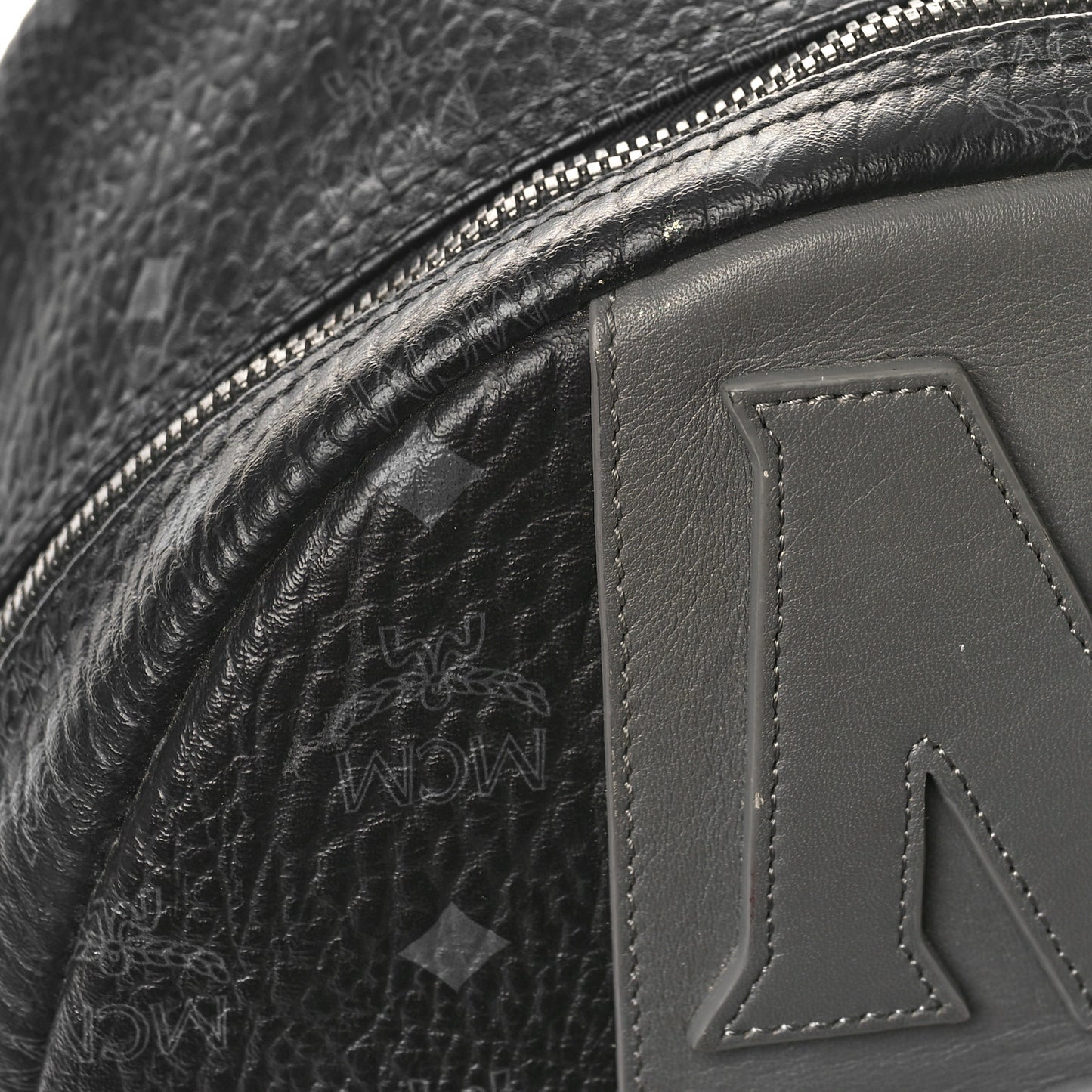 Visetos Medium Stark Logo Stripe Backpack Black