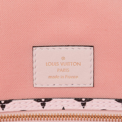 Louis Vuitton Monogram Giant Neverfull MM Rouge 9 of 11