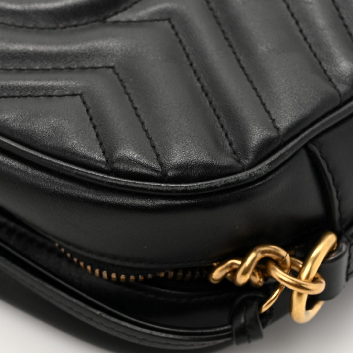 Calfskin Matelasse Small GG Marmont Chain Shoulder Bag Black