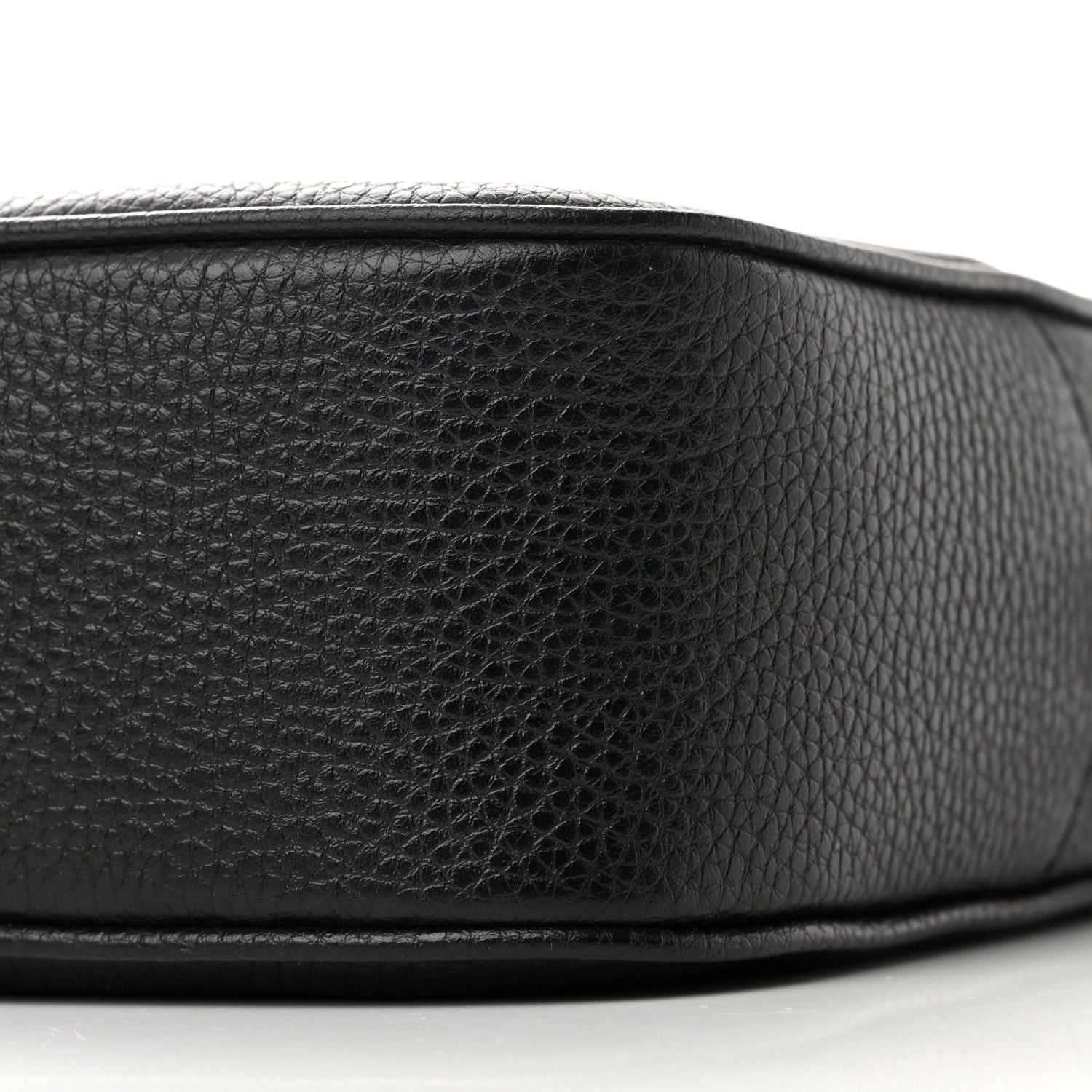Gucci Pebbled Calfskin Small Soho Disco Bag Black 9 of 10