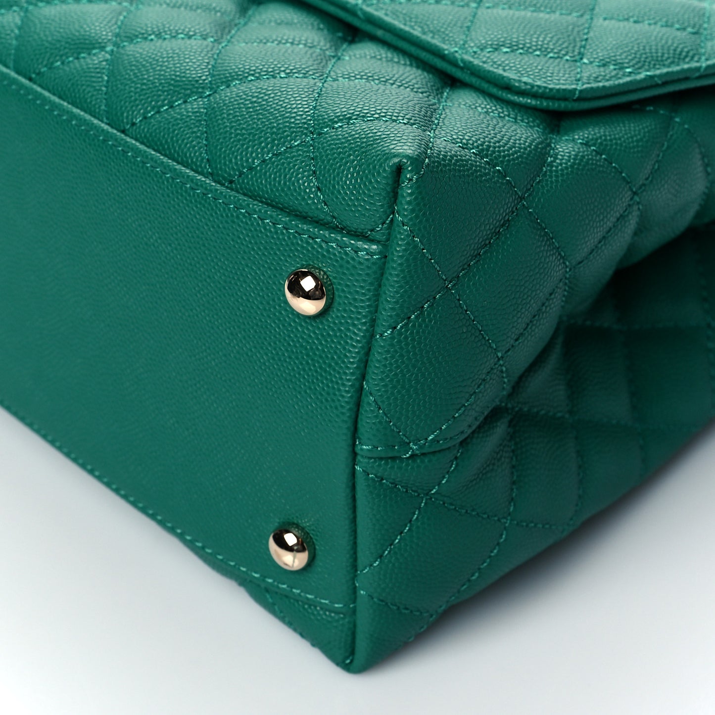 Caviar Quilted Small Coco Handle Flap Green