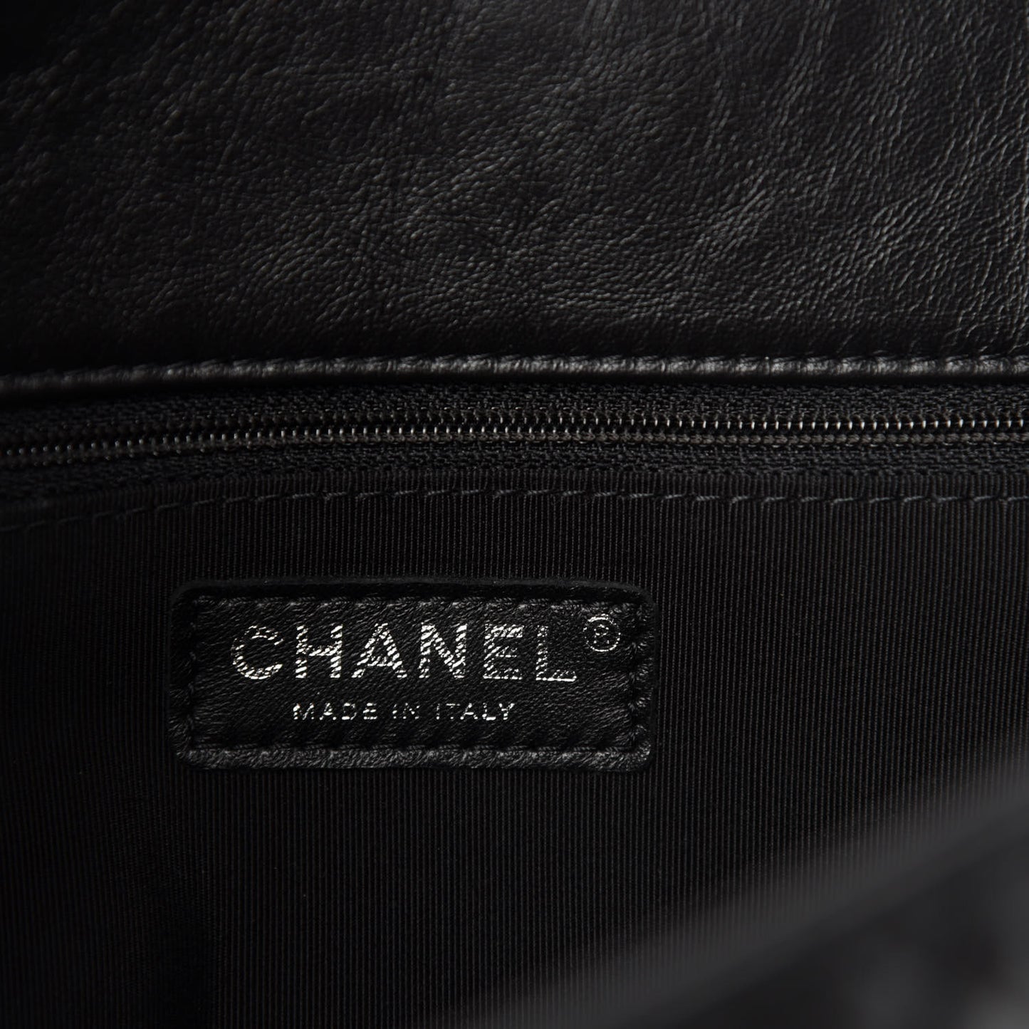 Crumpled Calfskin Quilted Large Chain All Over Flap Bag Black