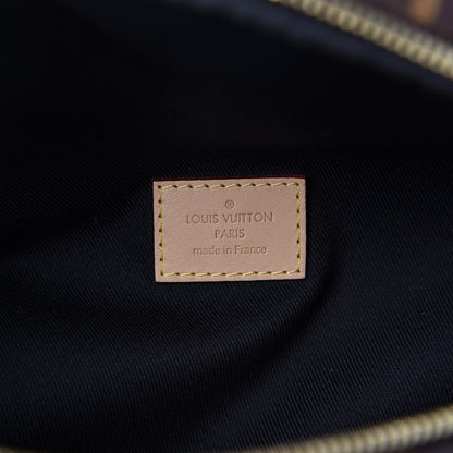 Louis Vuitton Monogram Bumbag 8 of 9