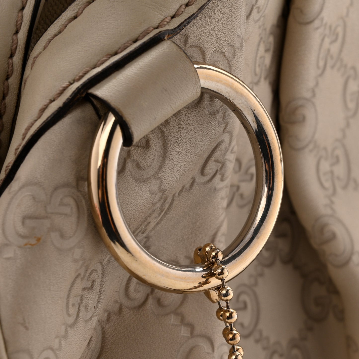 Guccissima Medium Sukey Tote Mystic White