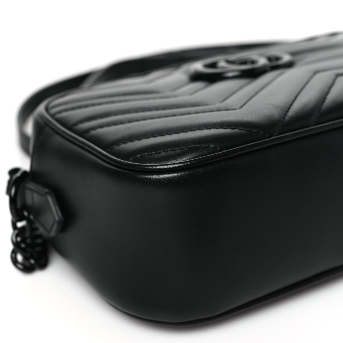 Calfskin Matelasse Monochrome Small GG Marmont Chain Shoulder Bag Black