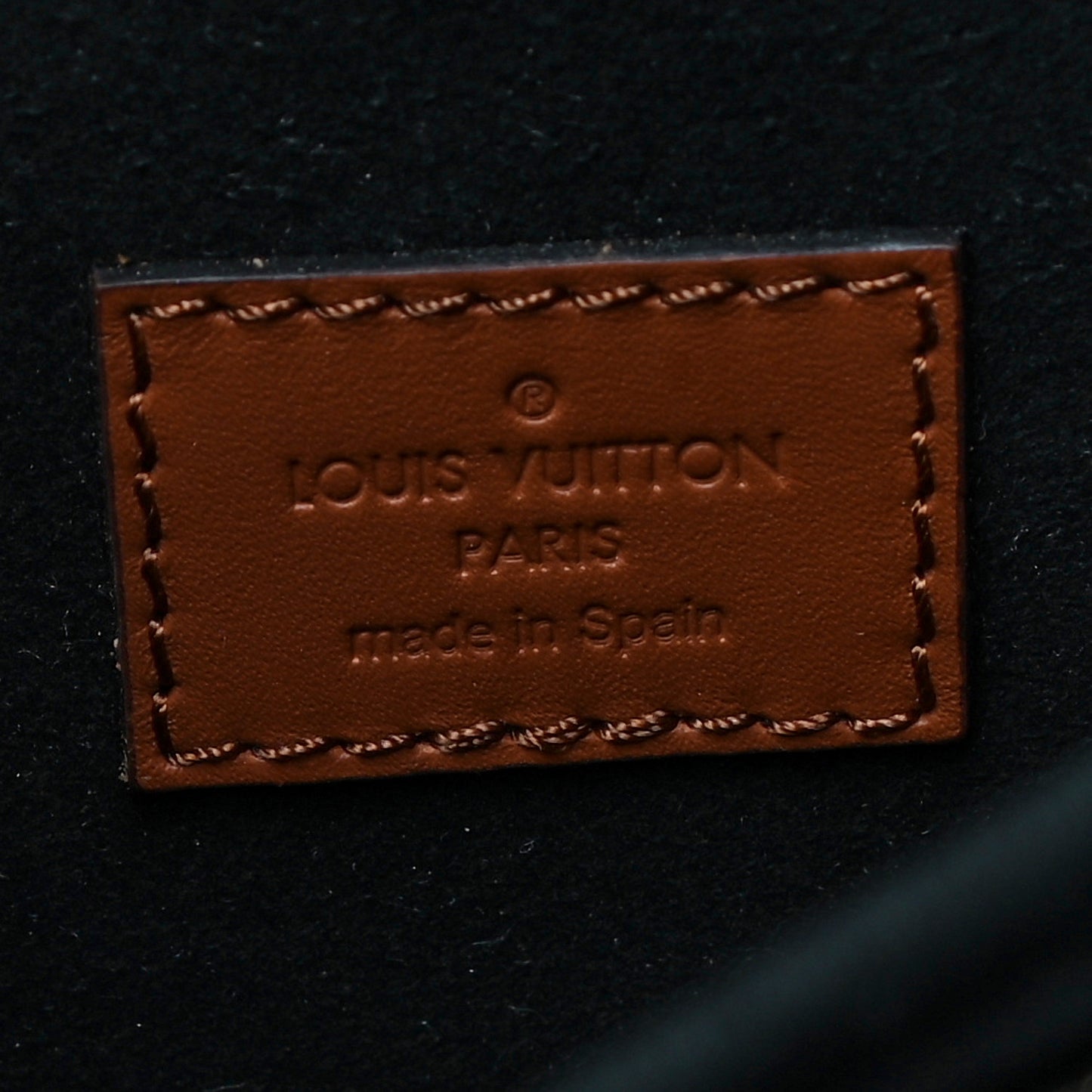 Reverse Monogram Dauphine MM