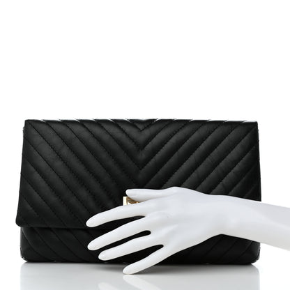 Chanel Aged Calfskin Chevron Quilted Reissue 2.55 Clutch Black 2 of 7