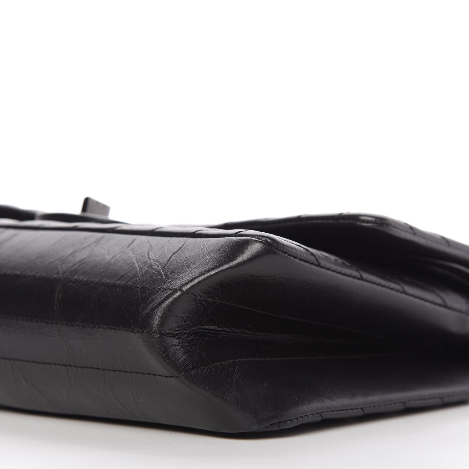 Chanel Aged Calfskin Chevron Quilted 2.55 Reissue 226 So Black 7 of 11