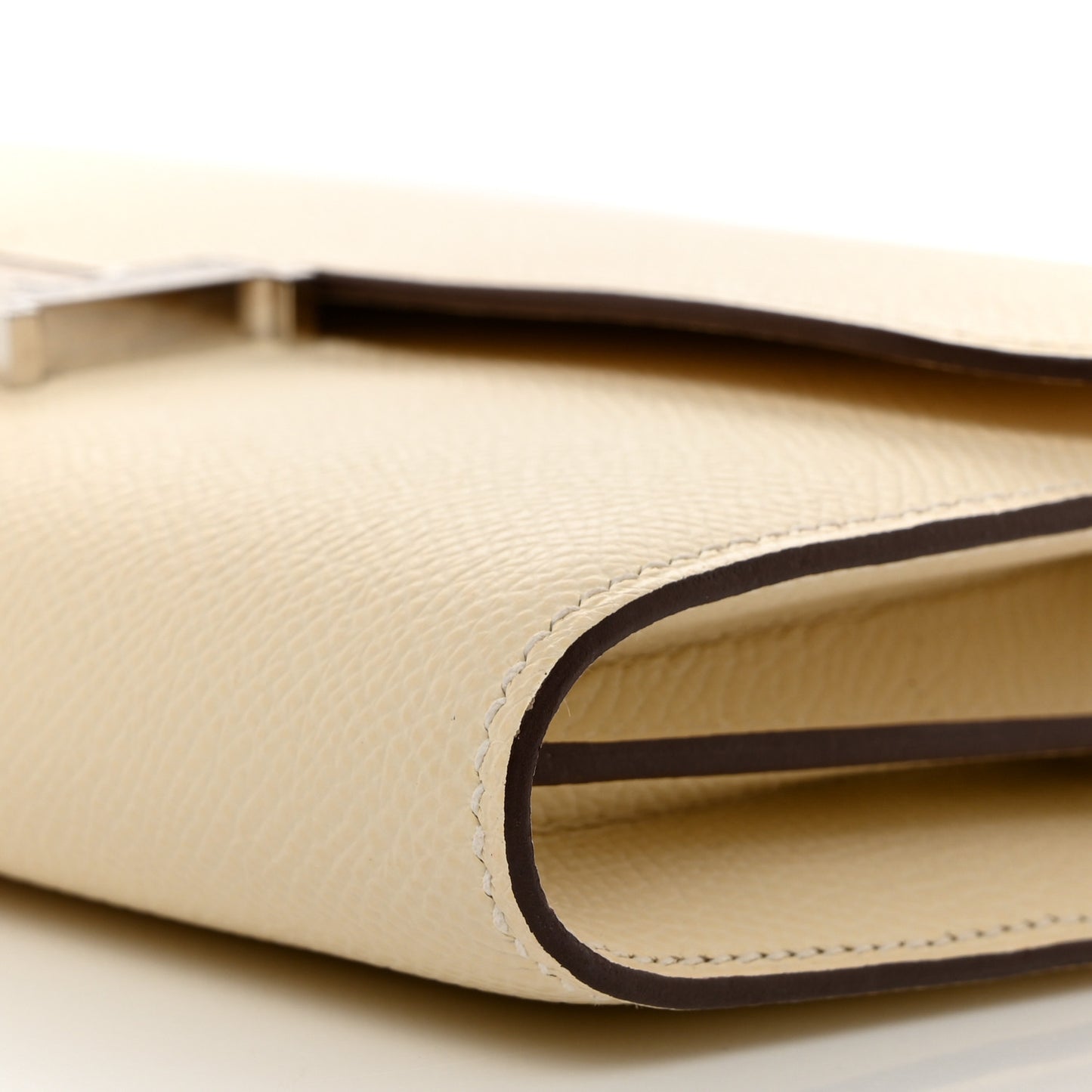 Epsom Alligator Lizard Constance Wallet To Go Nata