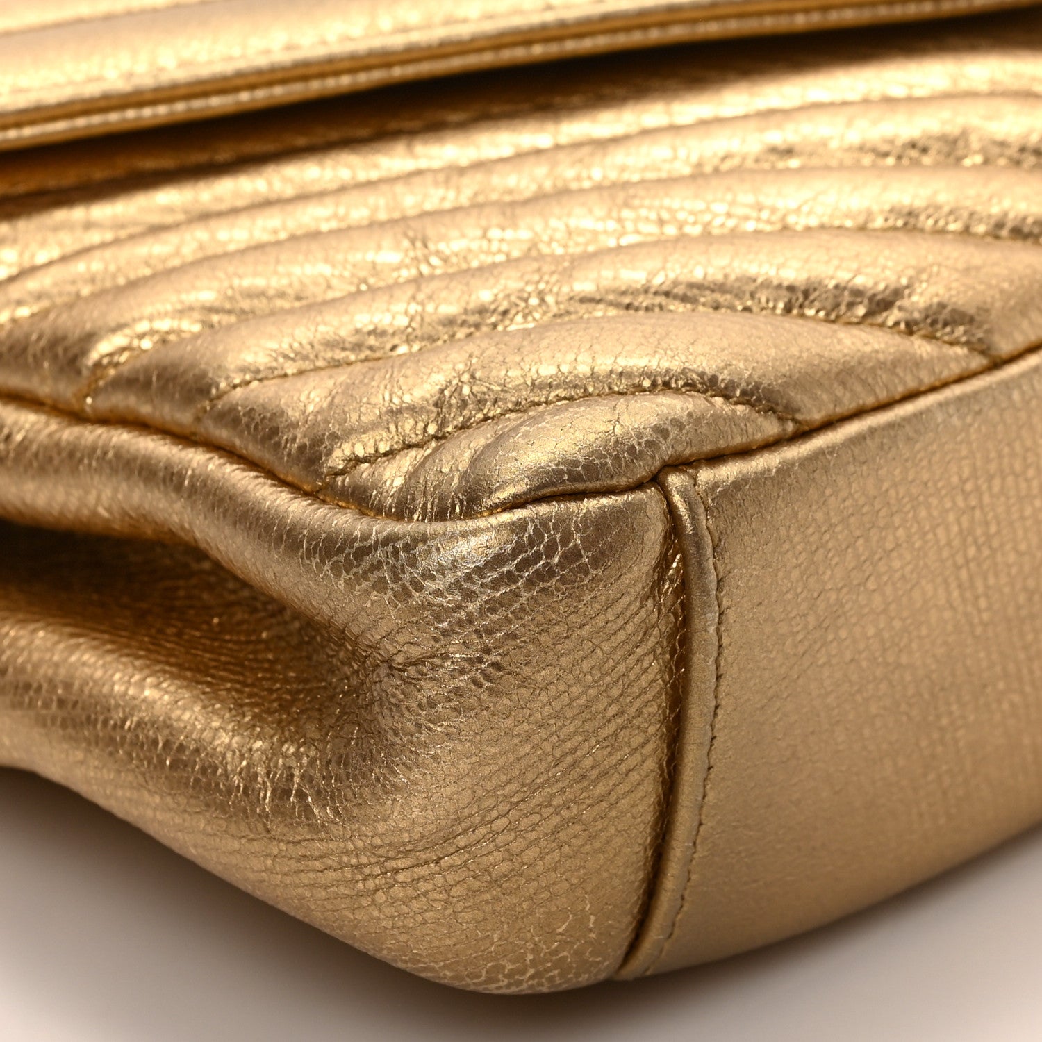 Saint Laurent Metallic Calfskin Matelasse Chevron Monogram Medium College Bag Gold 7 of 8