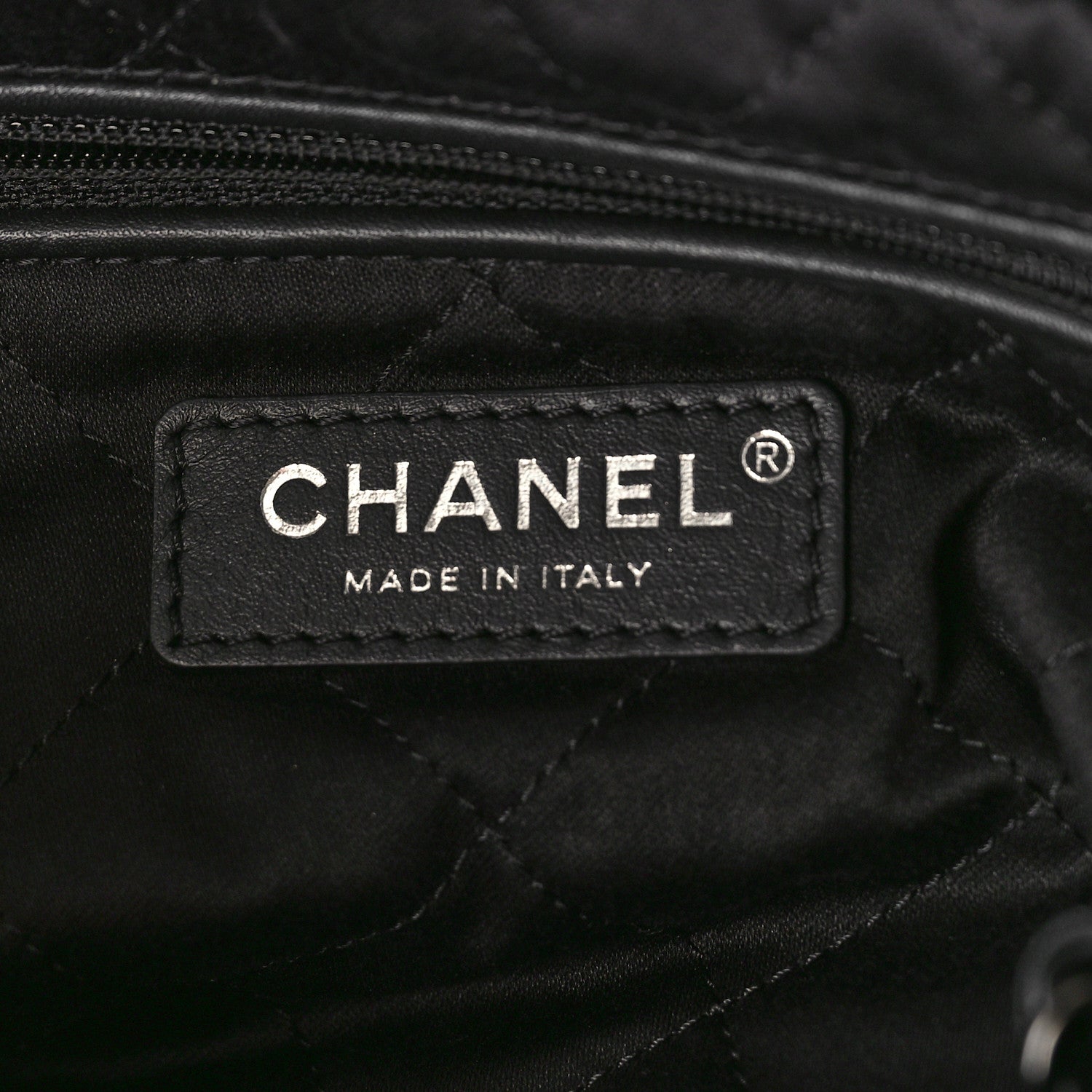 Chanel Shiny Calfskin Quilted Small Chanel 22 So Black 6 of 9