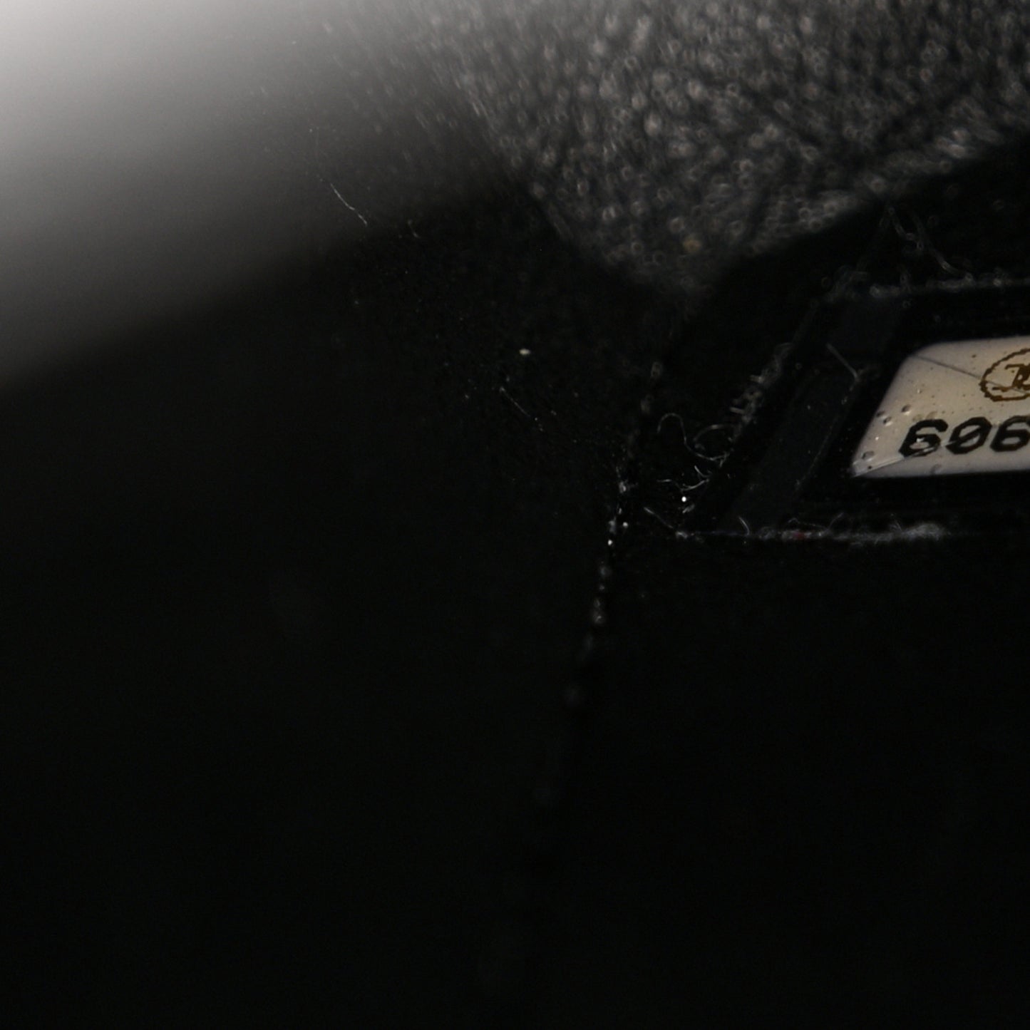 Caviar Jumbo Single Flap Black