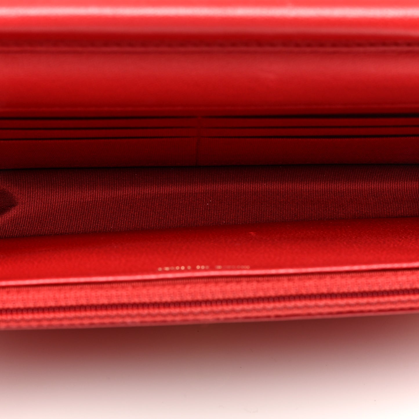 Lambskin Quilted Infinity Wallet On Chain WOC Red