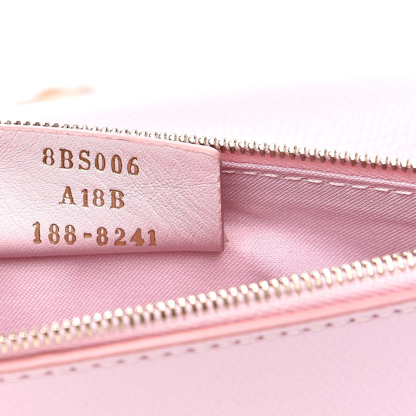 Vitello Cruise F is Fendi Medium Envelope Wallet on Chain Peonia