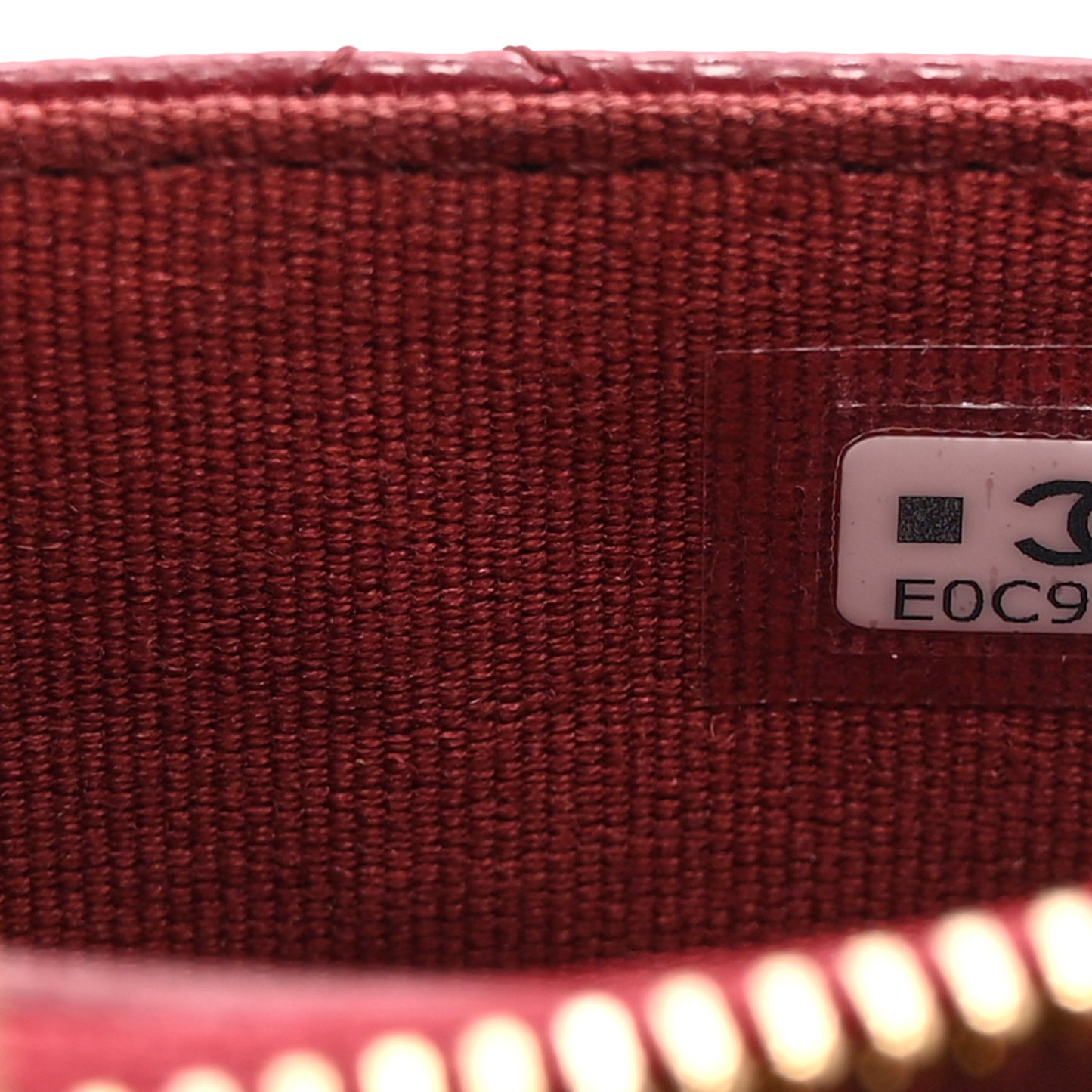 Caviar Quilted CC Zip Around Card Holder Red Red