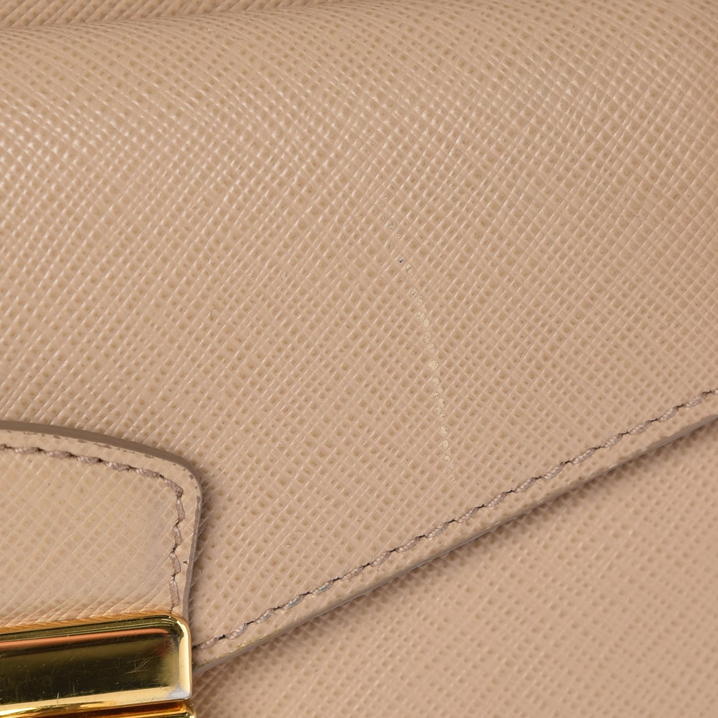 Saffiano Lux Galleria Front Pocket Tote Sabbia