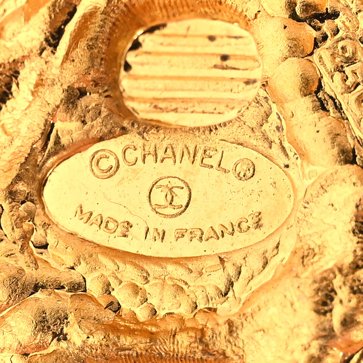 Chanel Metal Gripoix Clip On Earrings Gold Red Blue 4 of 4