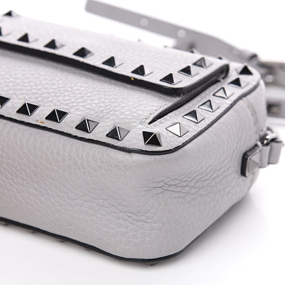Valentino Garavani Grained Calfskin Small Rockstud Flap Pocket Camera Crossbody Bag Pastel Grey 7 of 8