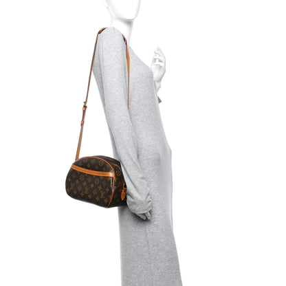 Louis Vuitton Monogram Blois 2 of 14