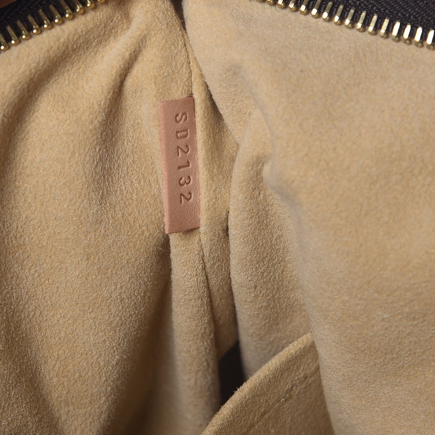 Monogram Estrela MM