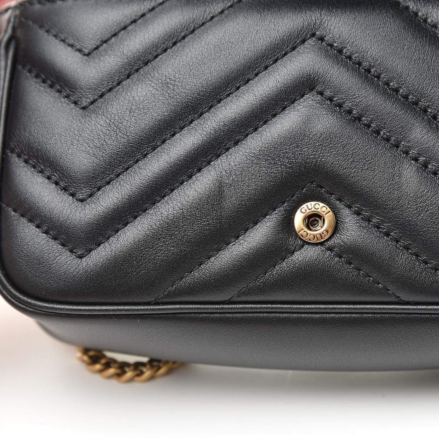 Calfskin Matelasse Super Mini GG Marmont Shoulder Bag Black
