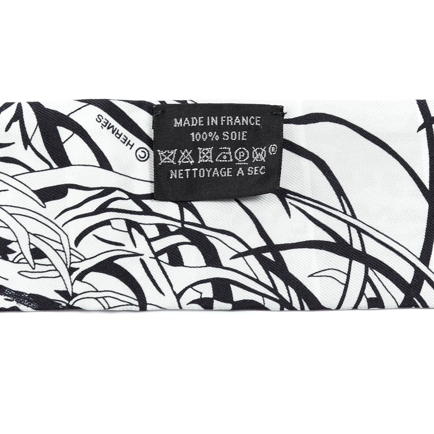 Hermes Silk Jungle Love Rainbow Twilly Gris Black White 4 of 4