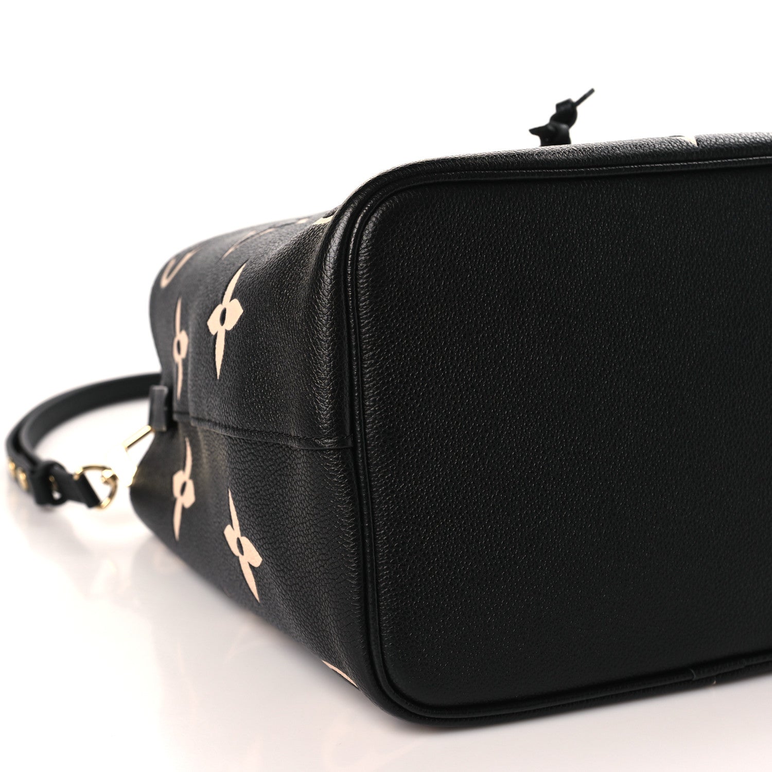 Louis Vuitton Empreinte Monogram Giant Neonoe MM Black Beige 8 of 9