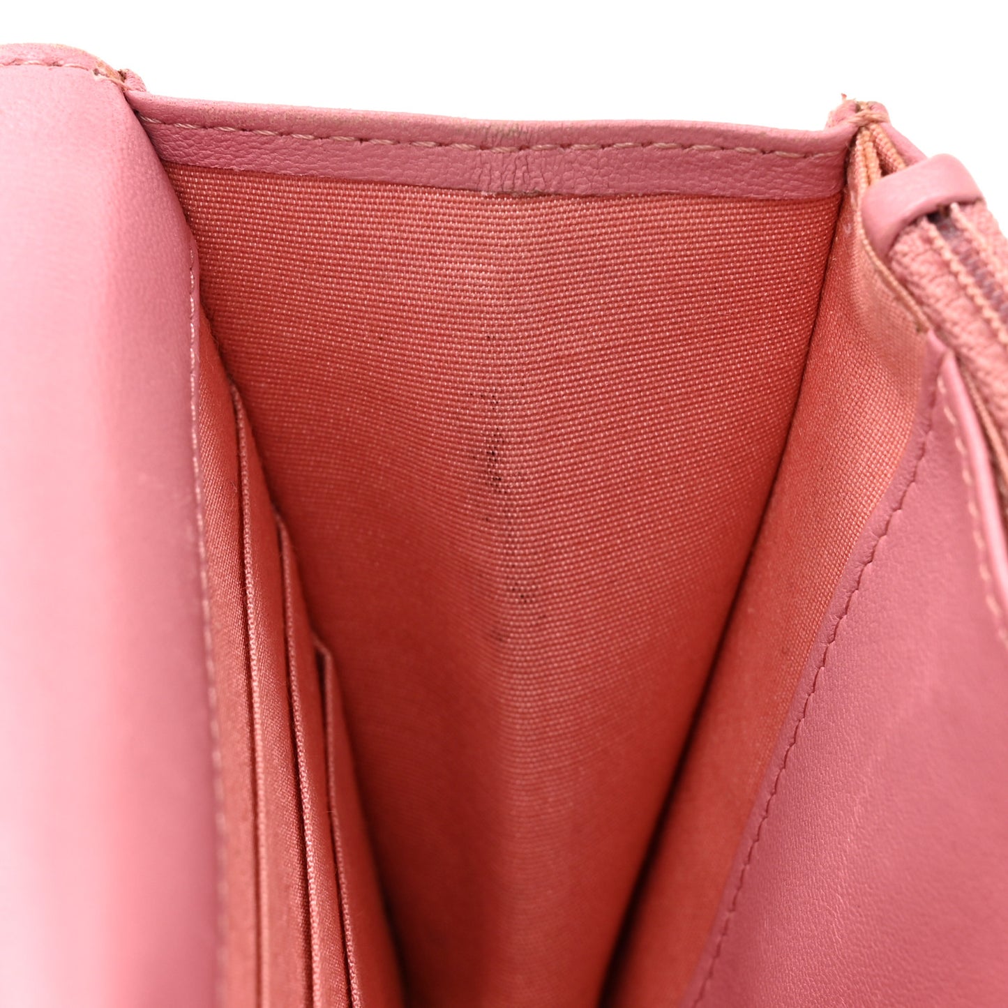 Lambskin Quilted CC Crossing Wallet On Chain WOC Pink