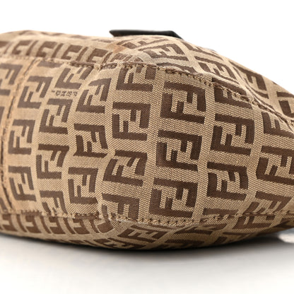 Fendi Zucchino Vitello Hobo Beige Black 10 of 23