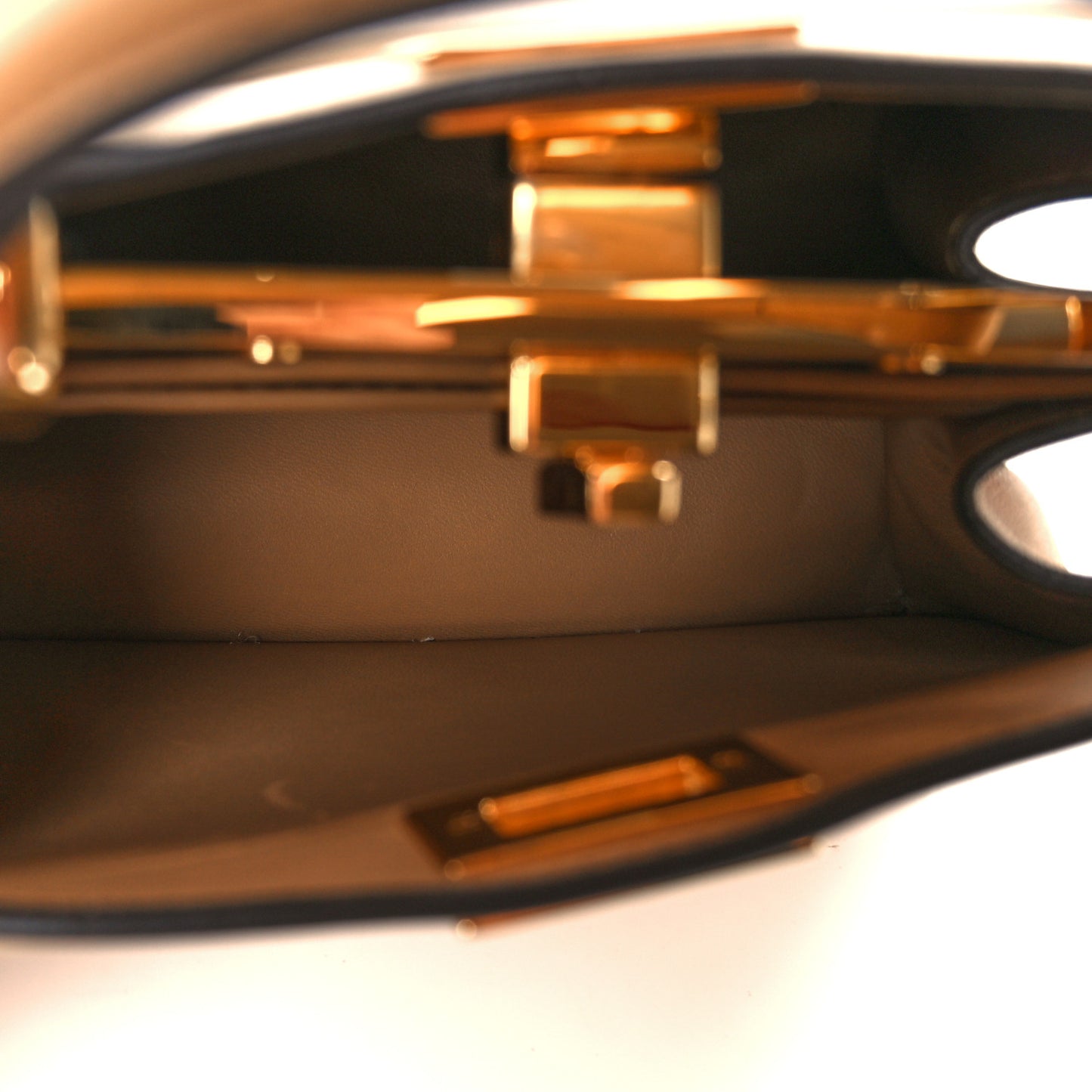 Shiny Nappa Petite Peekaboo I SEE U Satchel Miele Scuro