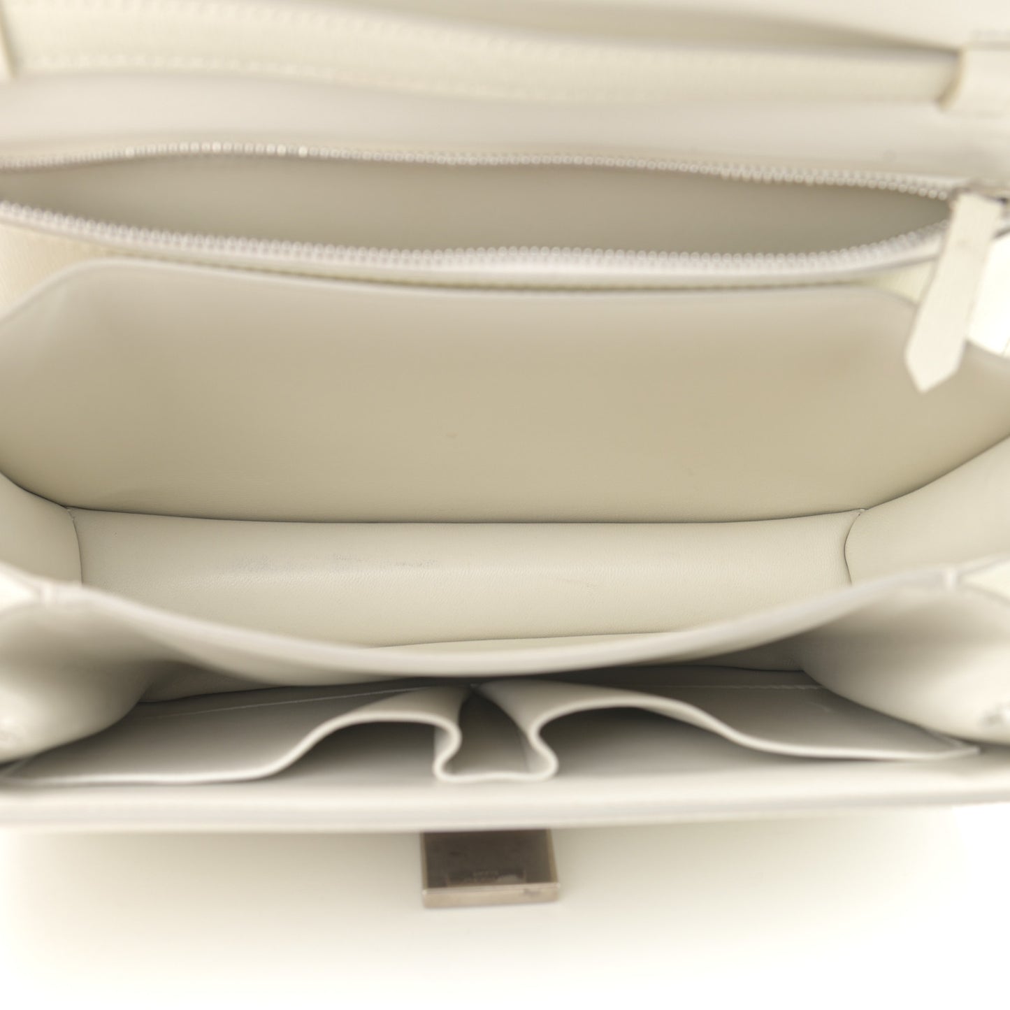 Liege Calfskin Medium Classic Box Flap Bag White