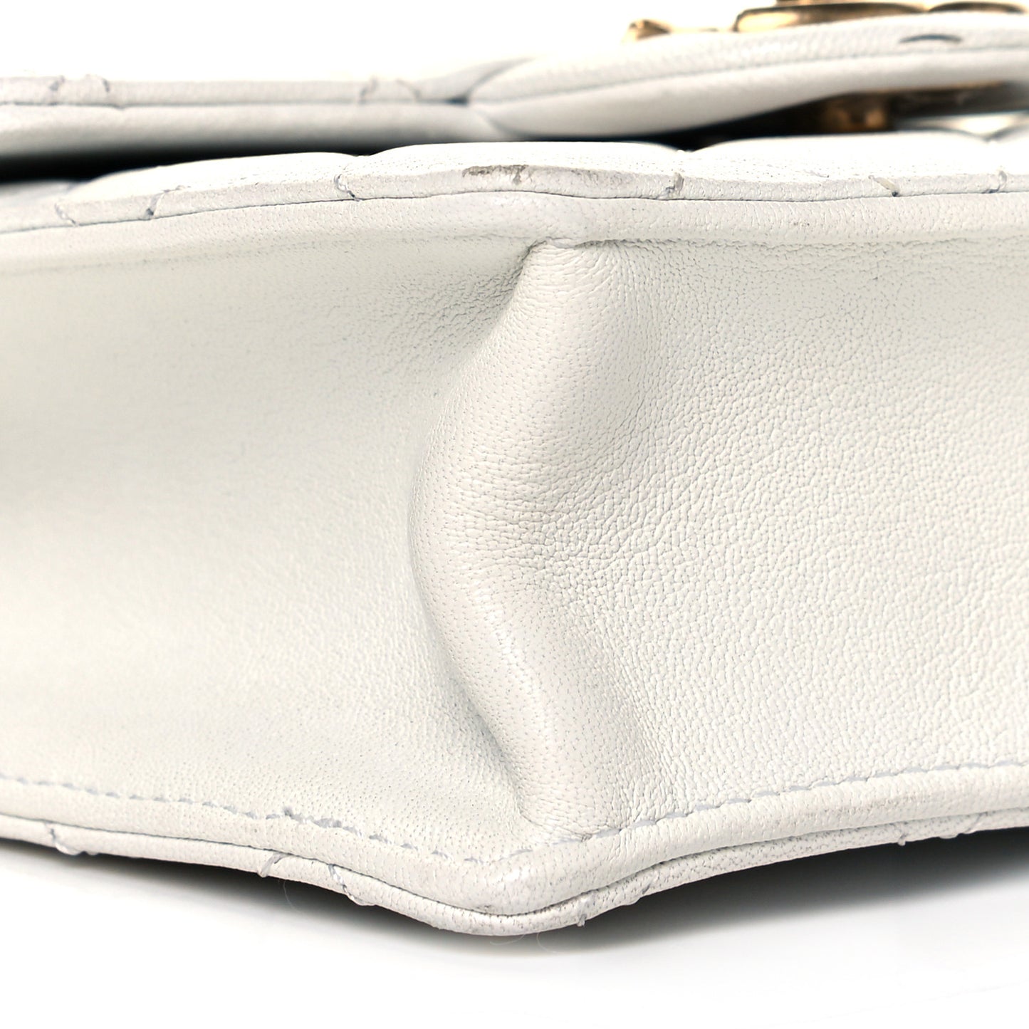 Lambskin Quilted Chic Pearls Flap White