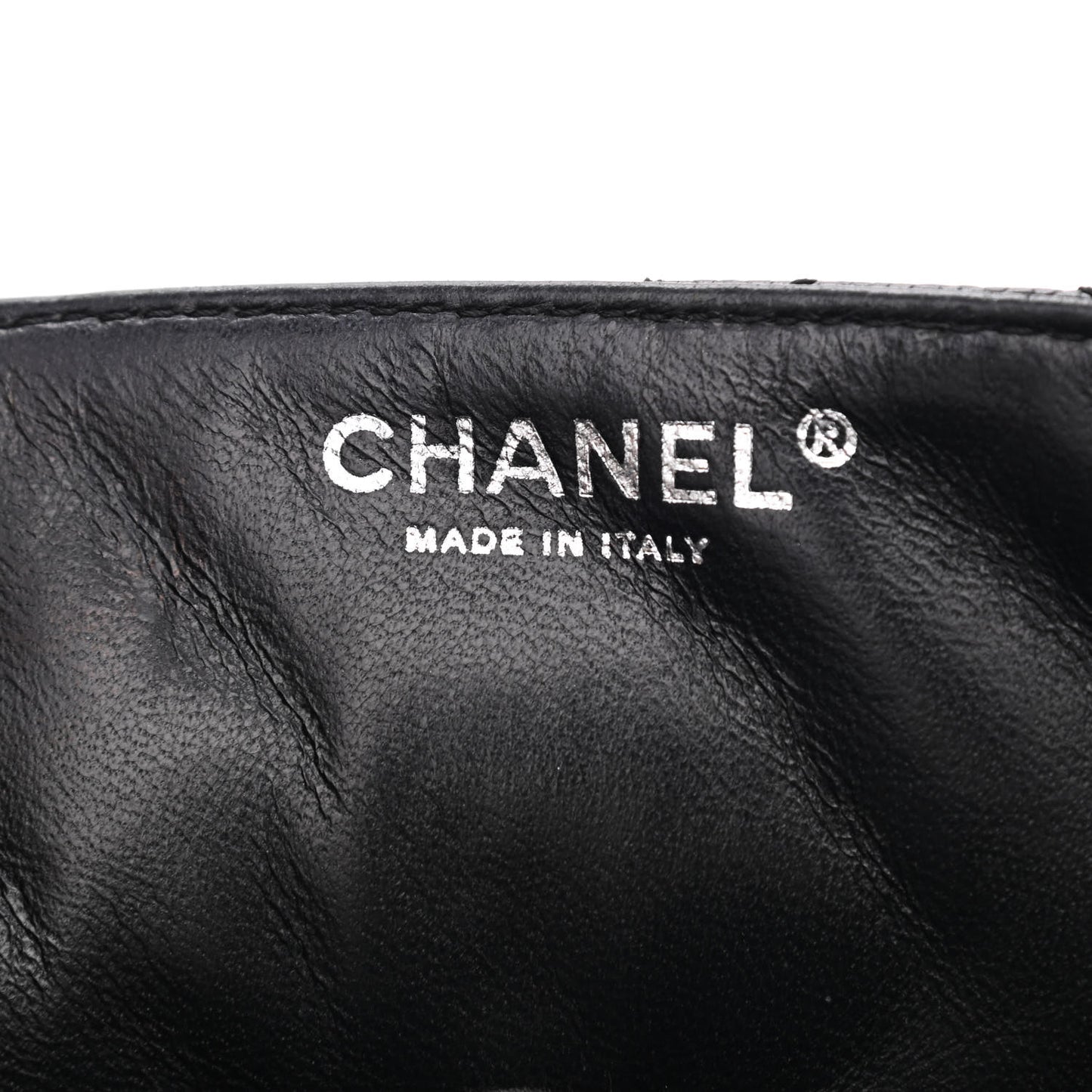 Caviar Quilted East West Flap Black