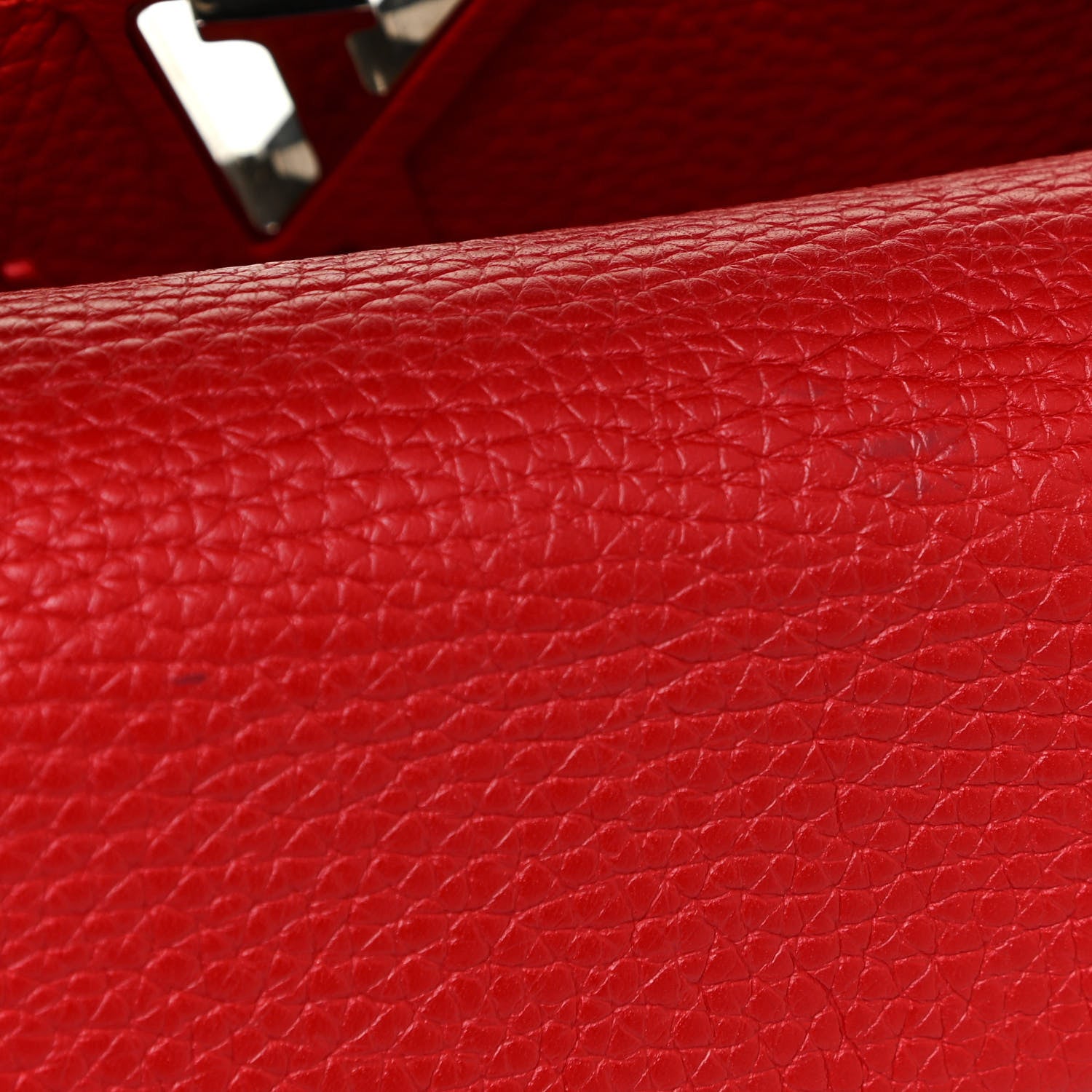 Louis Vuitton Taurillon Capucines BB Rubis 15 of 17