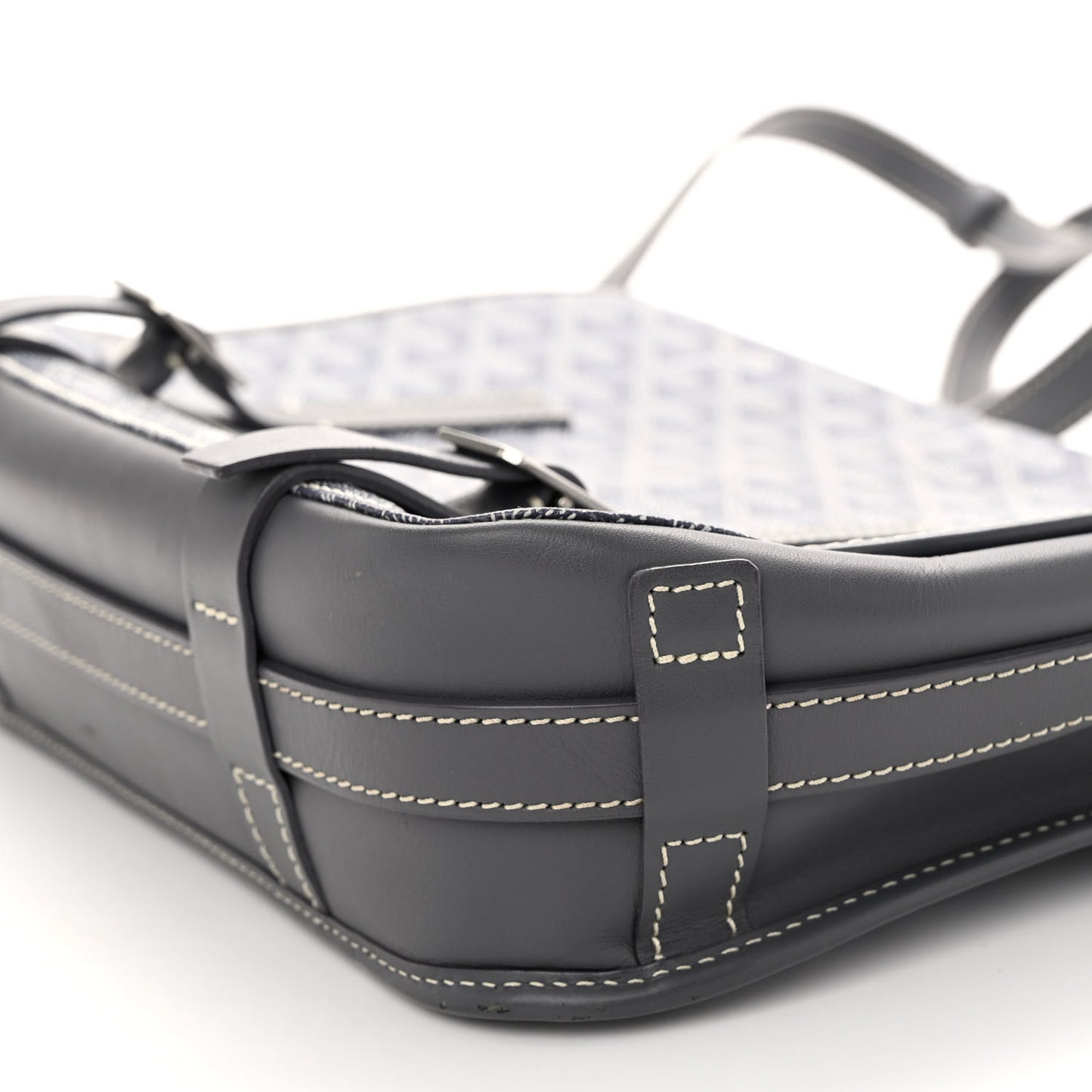 Goyardine Belvedere MM Messenger Bag Grey